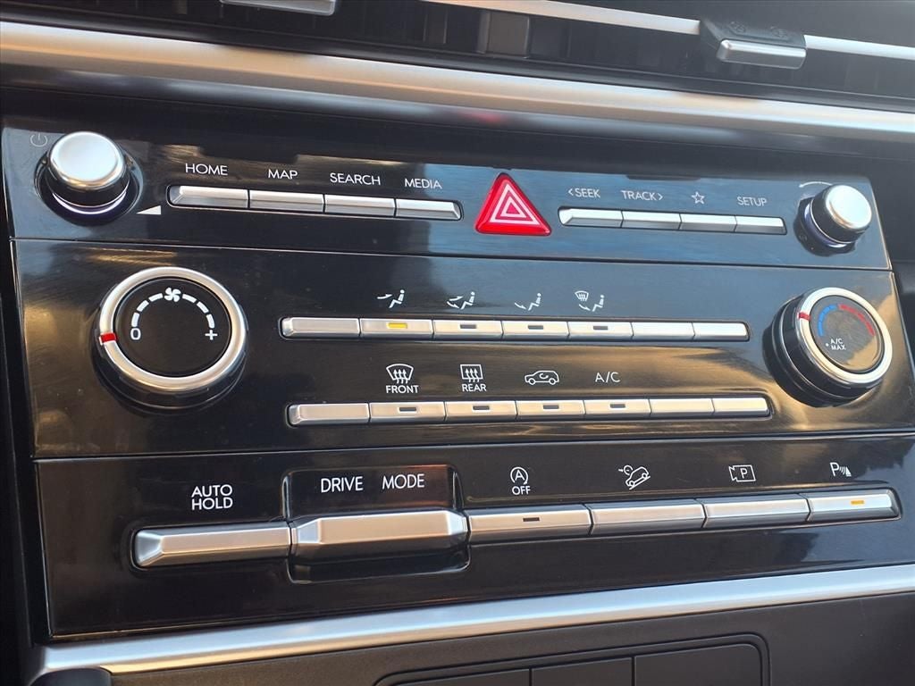 2024 Hyundai Santa Fe SE