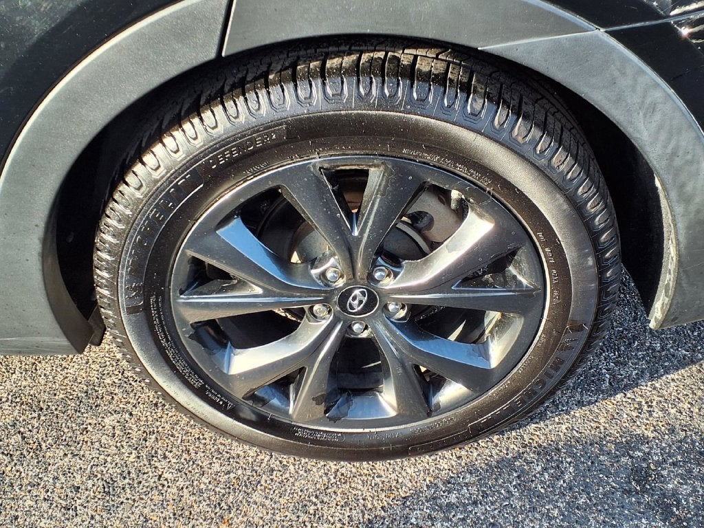 2017 Hyundai Santa Fe Sport 2.0T Ultimate