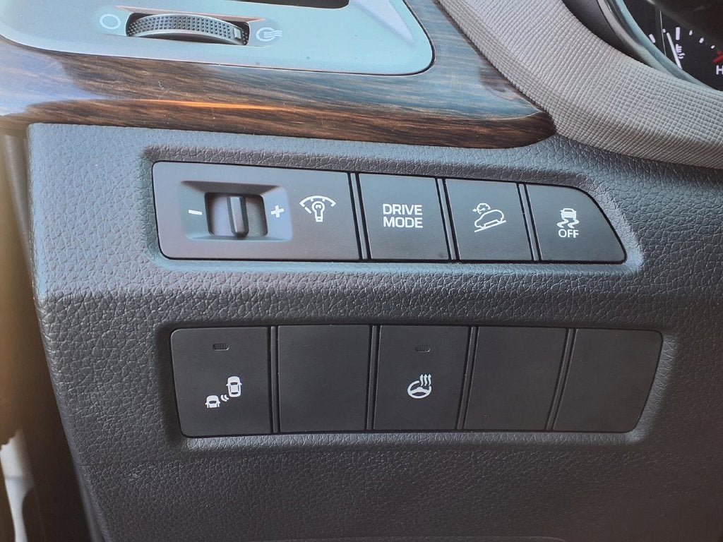 2017 Hyundai Santa Fe Sport 2.0T Ultimate