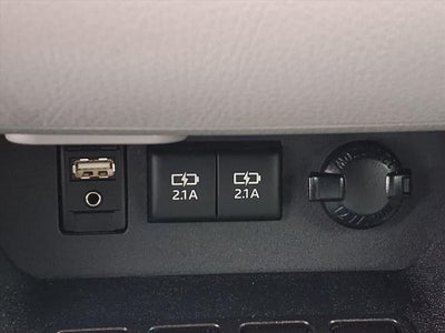 2017 Toyota Highlander Base