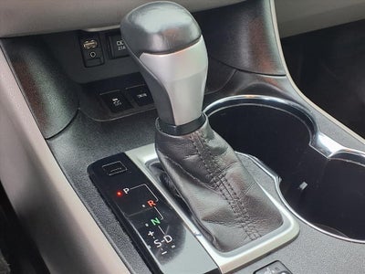 2017 Toyota Highlander Base