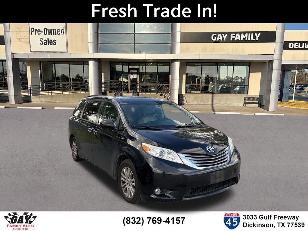 2015 Toyota Sienna Base