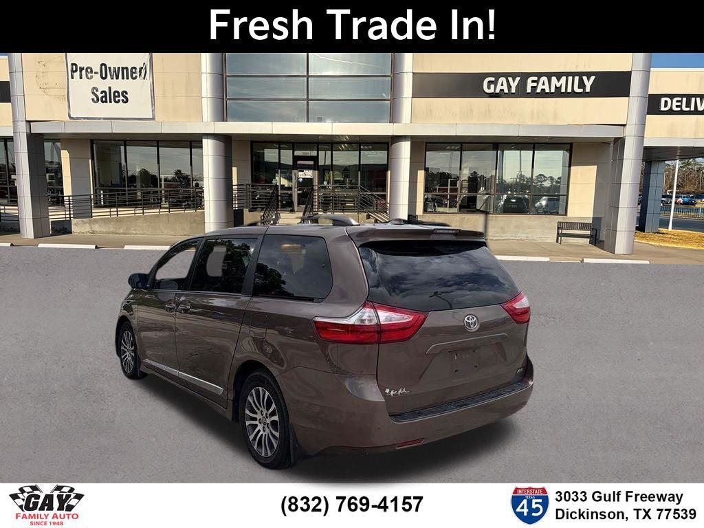 2019 Toyota Sienna XLE Premium 8 Passenger