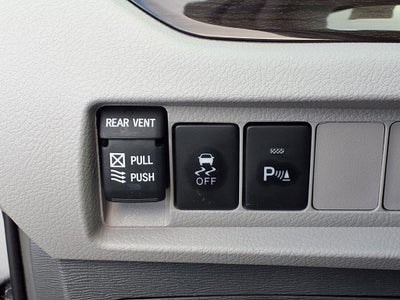 2019 Toyota Sienna XLE 8 Passenger