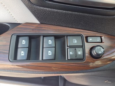 2020 Toyota Sienna Limited Premium 7 Passenger