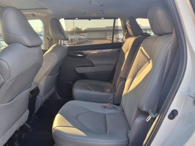 2021 Toyota Highlander Limited