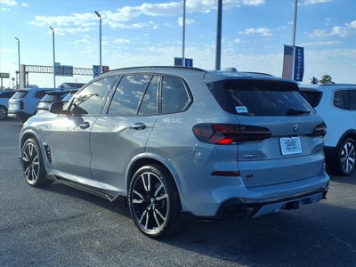 2024 BMW X5 M60i