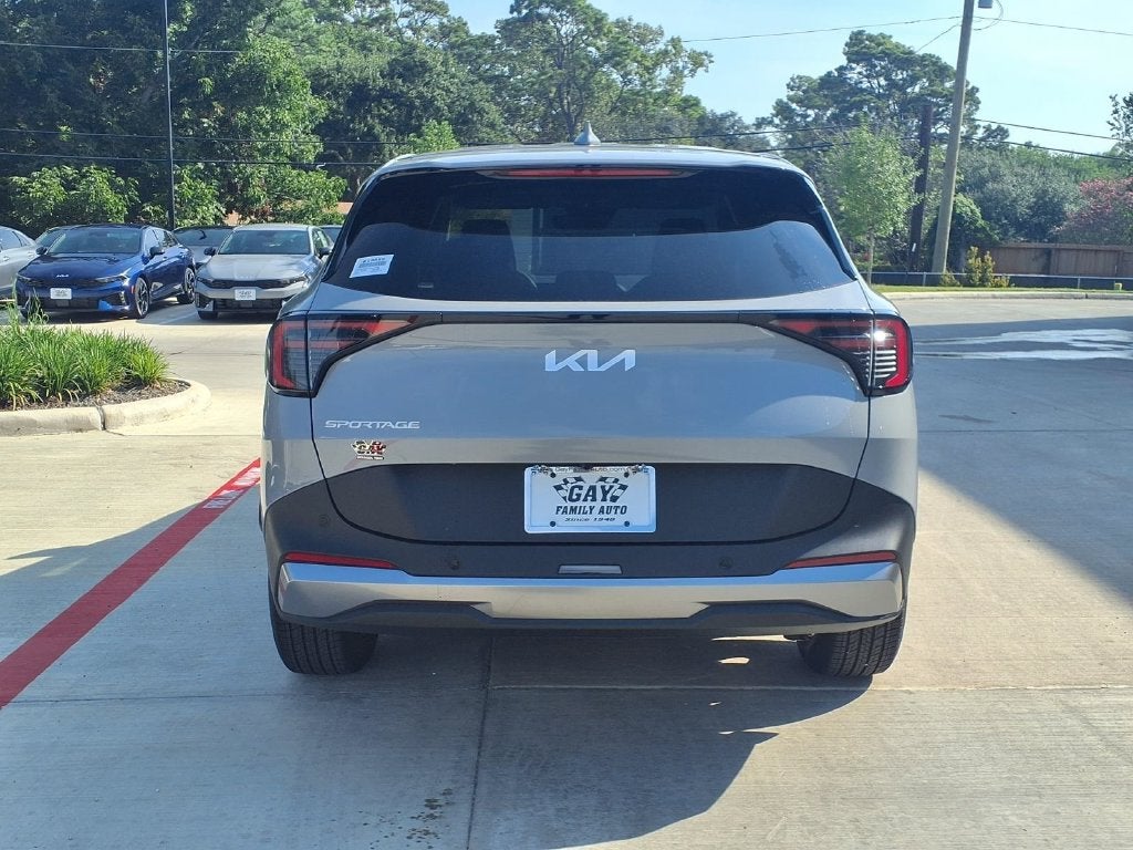 2027 Kia Sportage EX