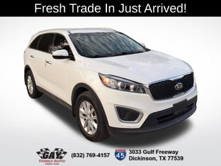 2017 Kia Sorento LX