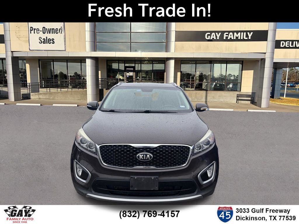 Used 2017 Kia Sorento EX with VIN 5XYPH4A57HG311858 for sale in Dickinson, TX