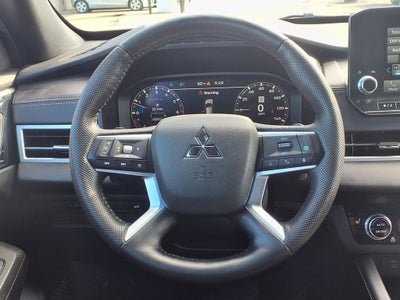 2023 Mitsubishi Outlander SEL