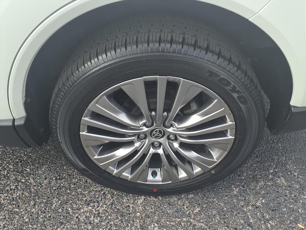 2021 Toyota Venza XLE