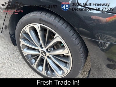 2017 Kia Cadenza Technology