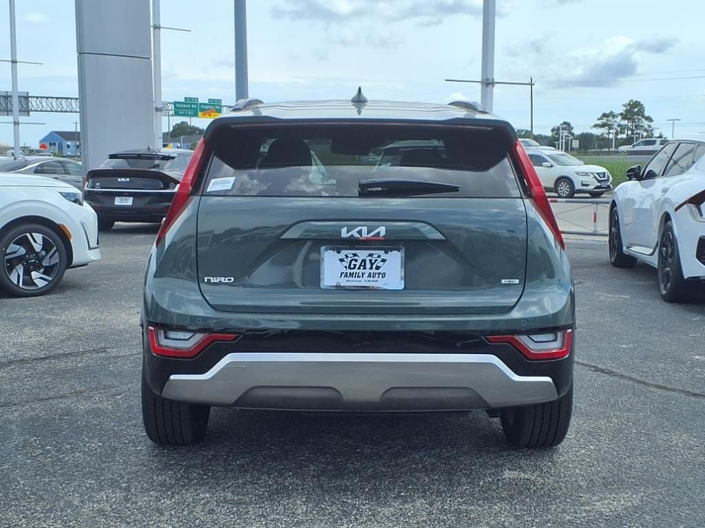 2025 Kia Niro SX Touring
