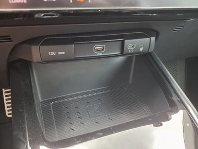 2025 Kia Niro SX Touring