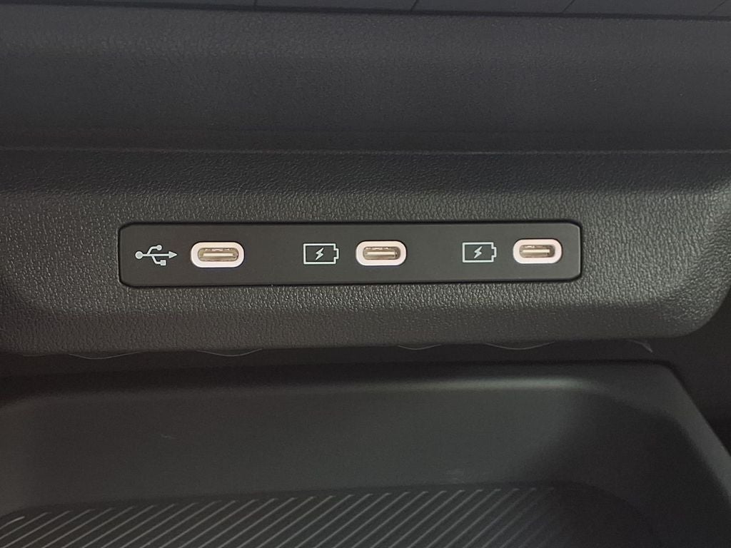 2027 Kia Seltos LX