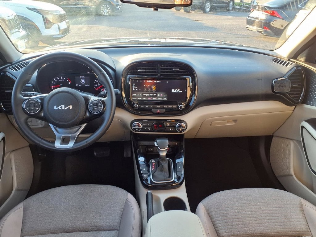 2022 Kia Soul EX