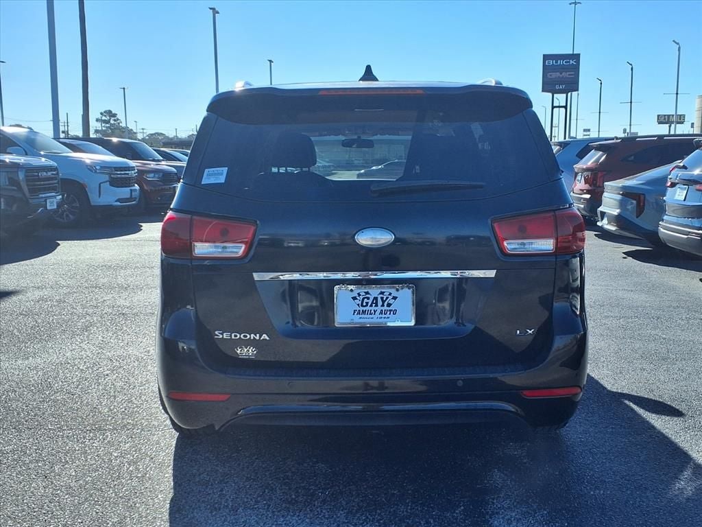2018 Kia Sedona LX
