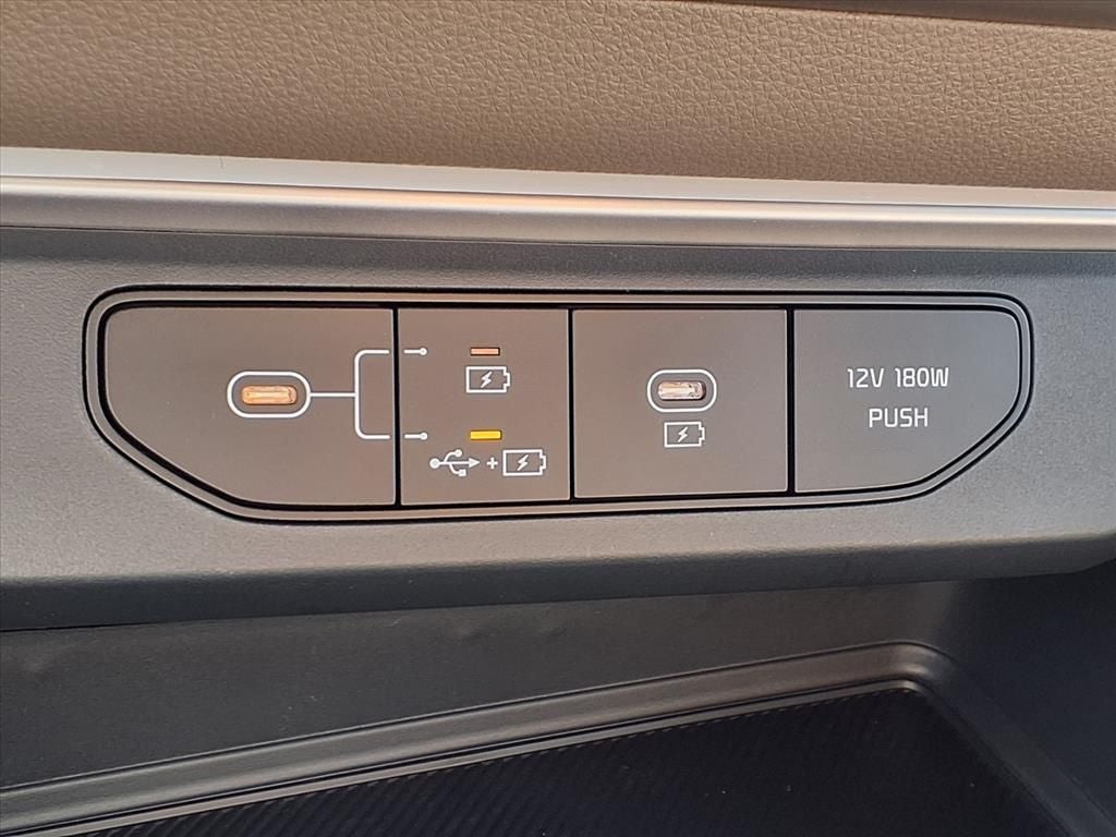 2026 Kia Carnival LXS