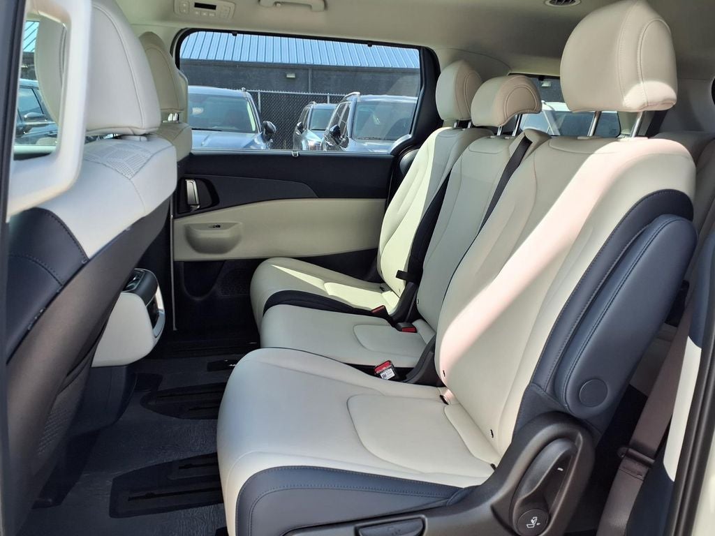 2026 Kia Carnival Hybrid EX