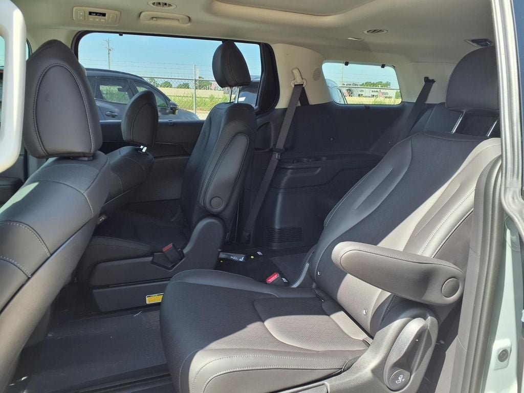 2027 Kia Carnival Hybrid SX
