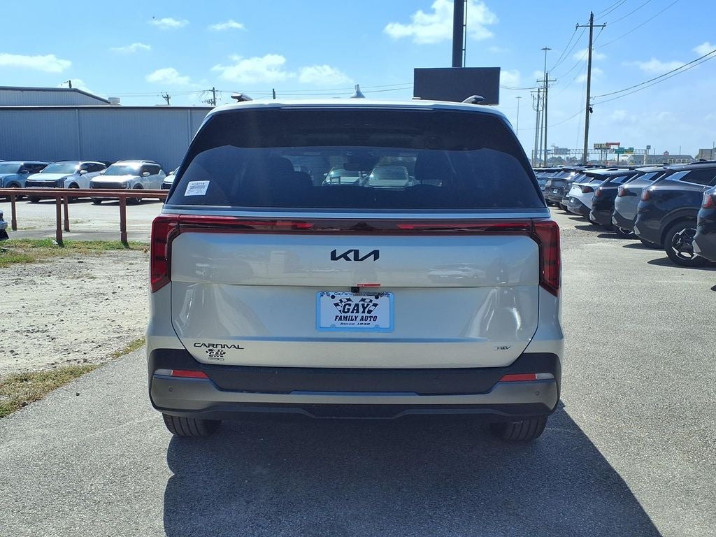 2027 Kia Carnival Hybrid SX