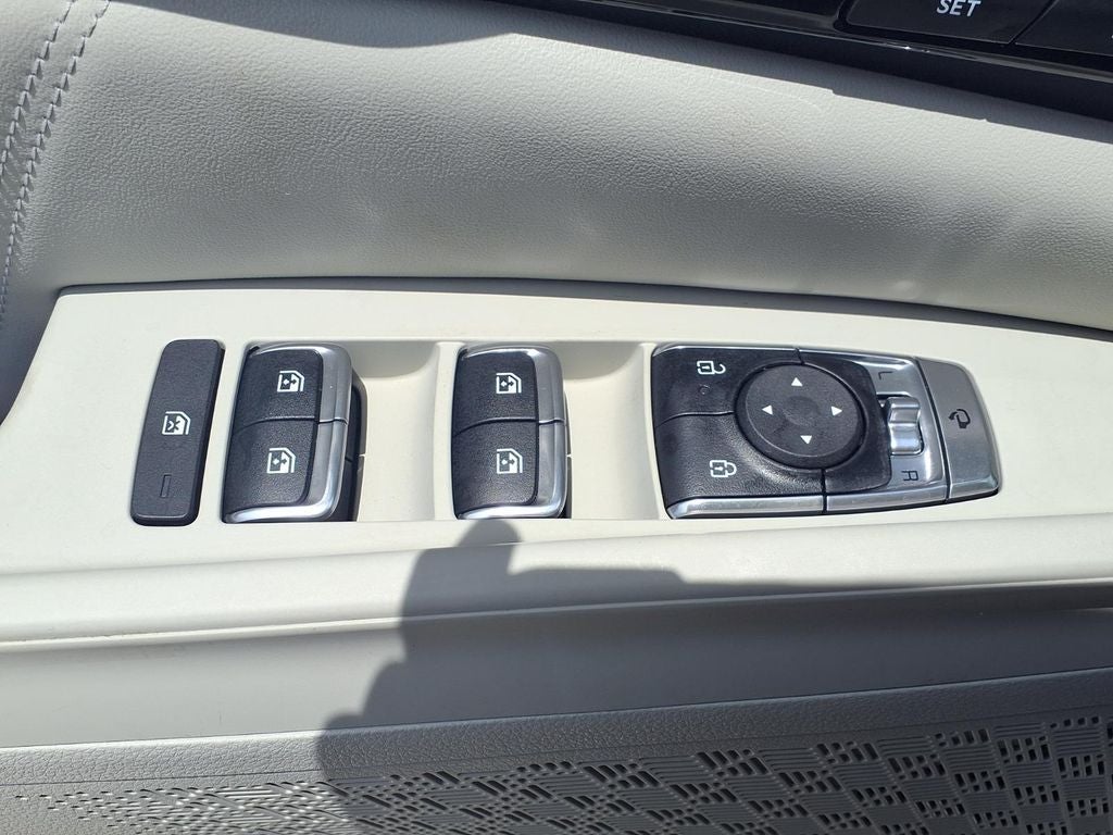 2027 Kia Carnival Hybrid SX